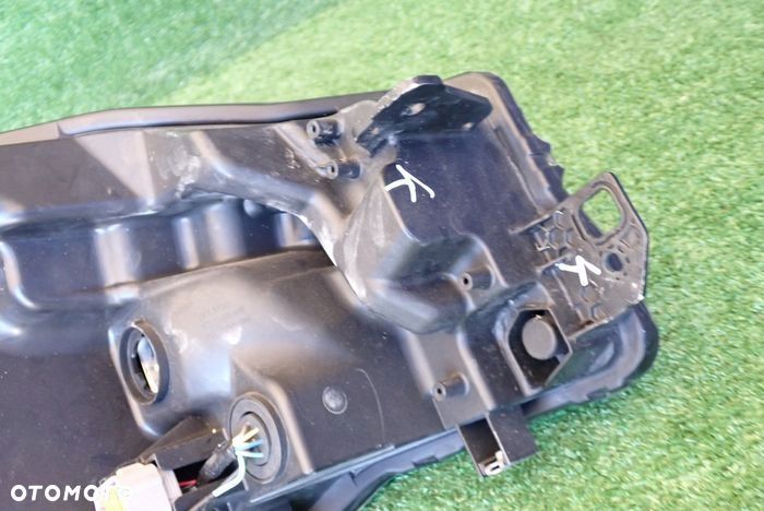 SUZUKI SX4 S-CROSS FULL LED 16- reflektor lewy lampa lewa - 7