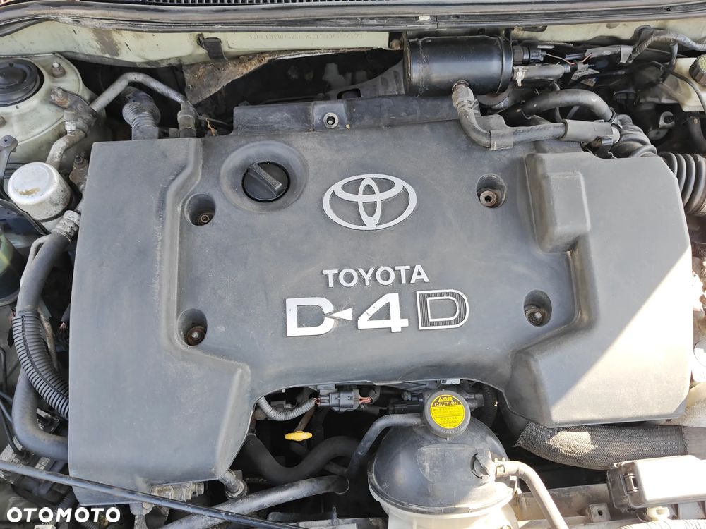 Toyota Avensis 2.0 D-4D Executive - 20