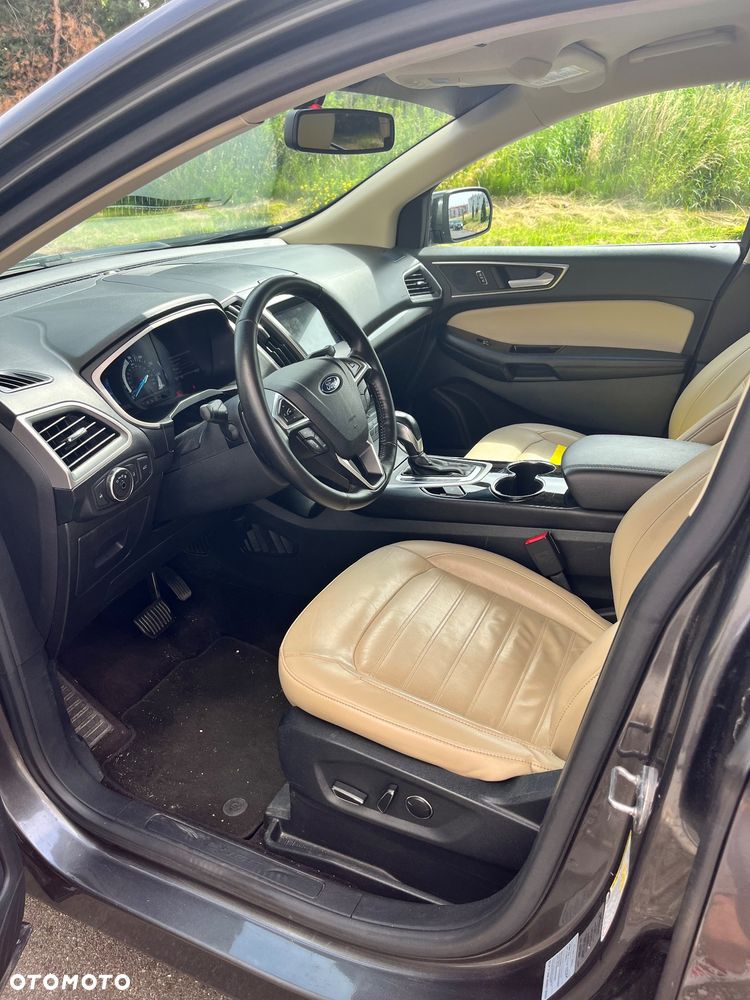 Ford Edge - 6