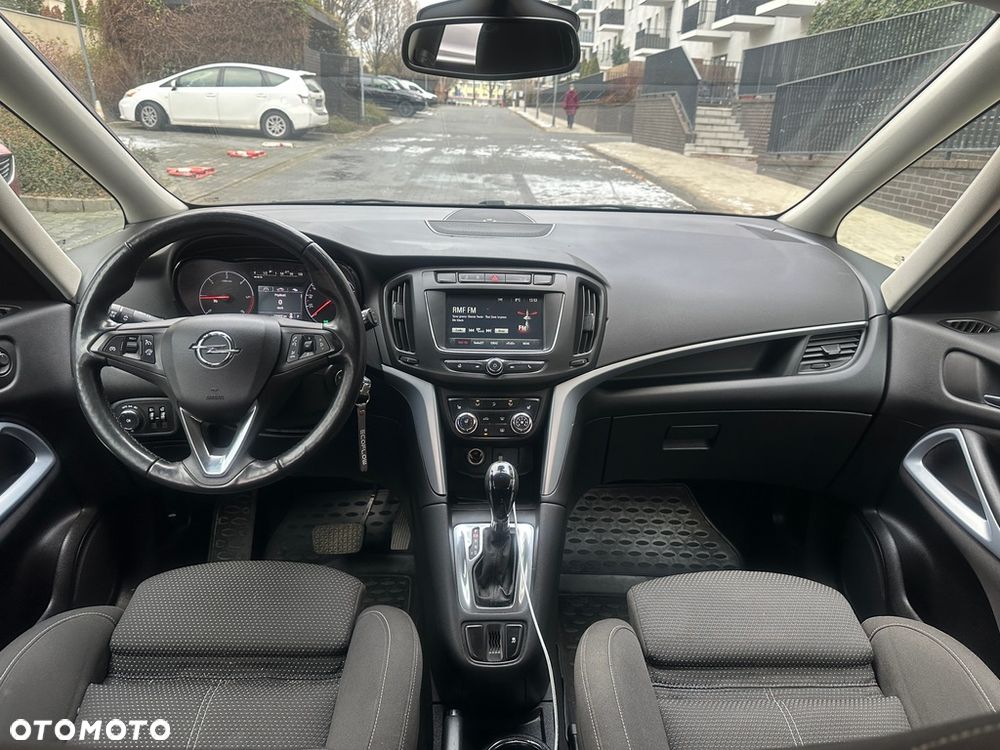 Opel Zafira 2.0 D (CDTI) Automatik Business Edition - 10