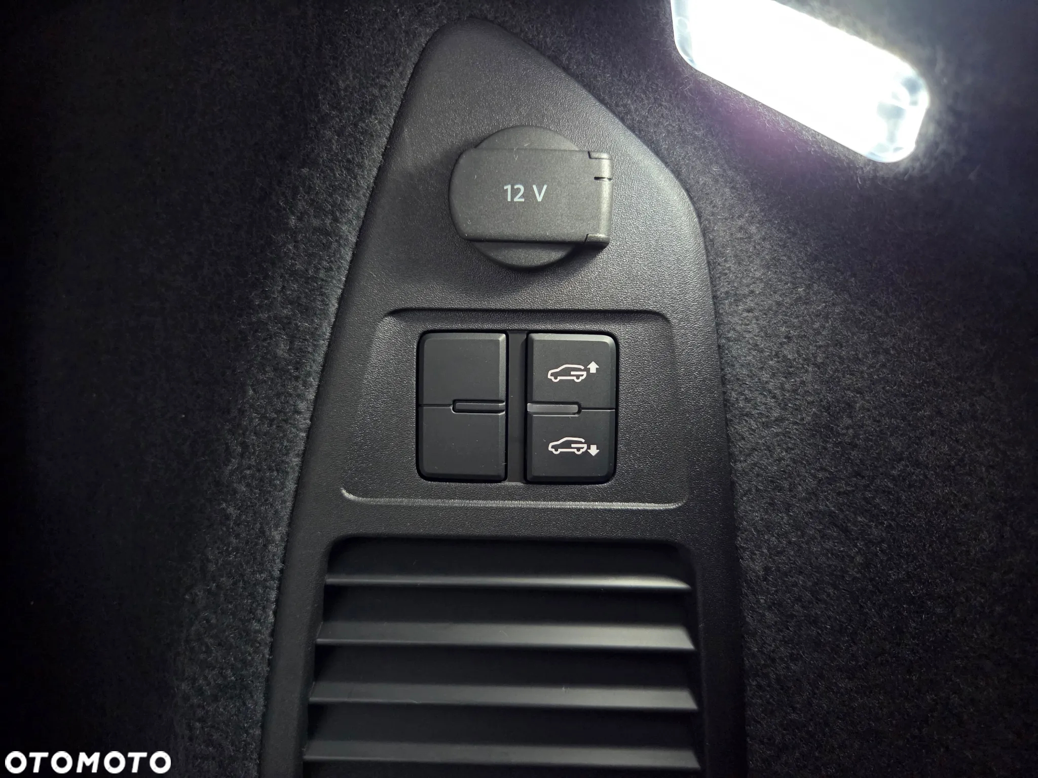 Volkswagen Touareg 3.0 V6 TFSI 4Motion R-Line - 40