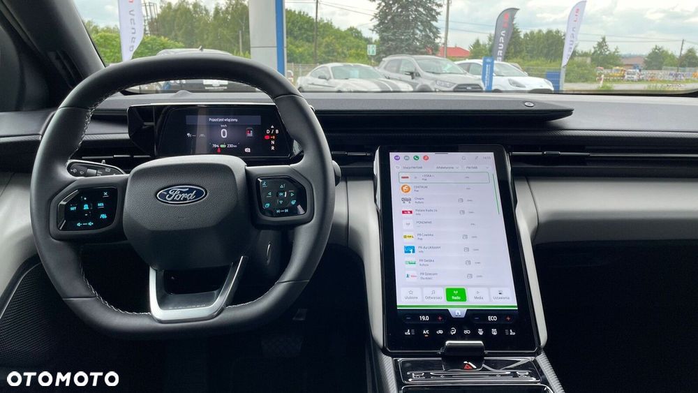 Ford Explorer - 30