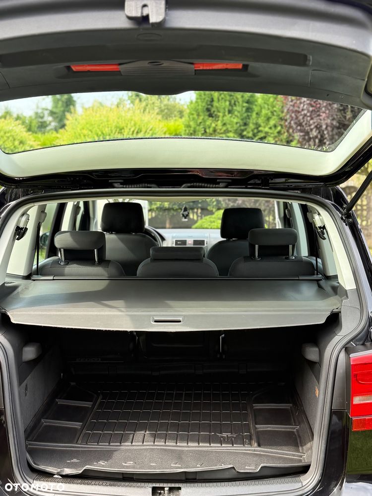 Volkswagen Touran 1.2 TSI BlueMot CityLine - 18