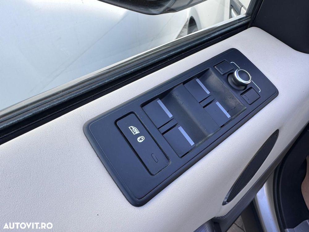 Land Rover Range Rover Sport 3.0 SDV6 HSE - 17