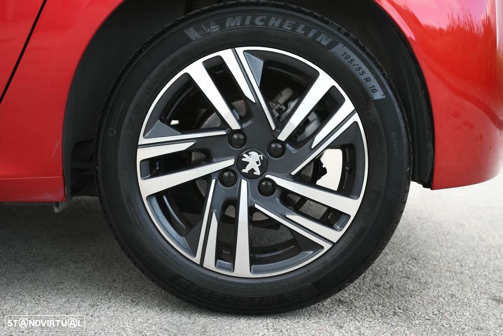 Peugeot 208 1.2 PureTech Allure EAT8 - 34