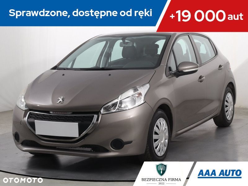 Peugeot 208 - 2