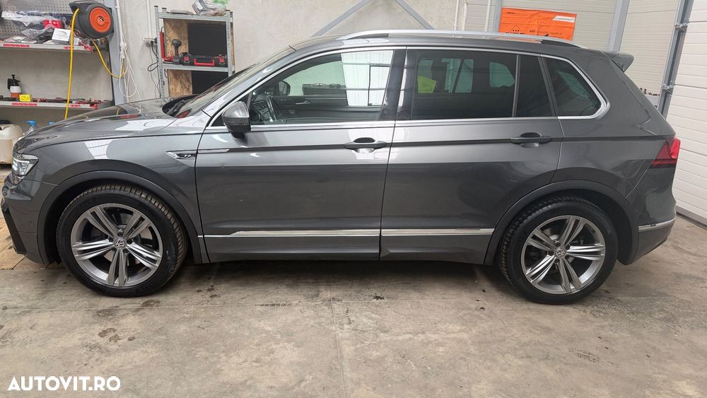 Volkswagen Tiguan 2.0 TSI DSG 4Mot Highline - 9
