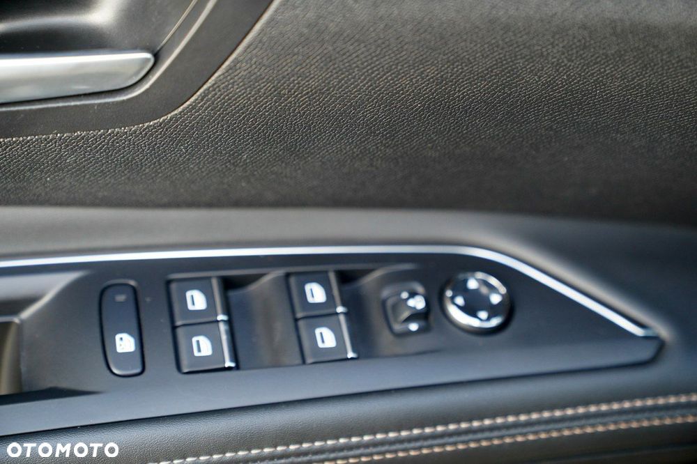 Peugeot 5008 - 19