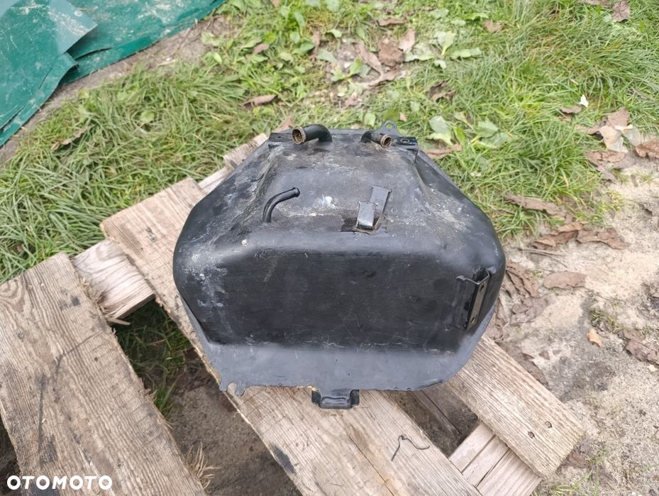 Zbiornik paliwa Yamaha Virago 535 XV 2YL Dolny bak paliwowy części E1 - 7