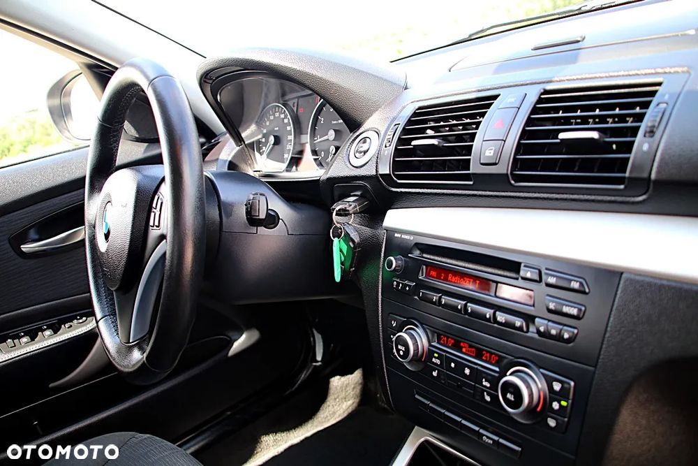 BMW Seria 1 116i Edition Sport - 27