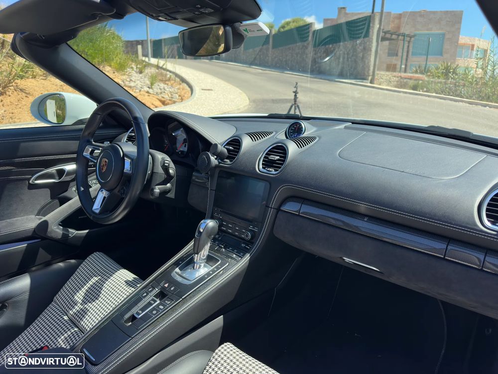 Porsche 718 Boxster - 30