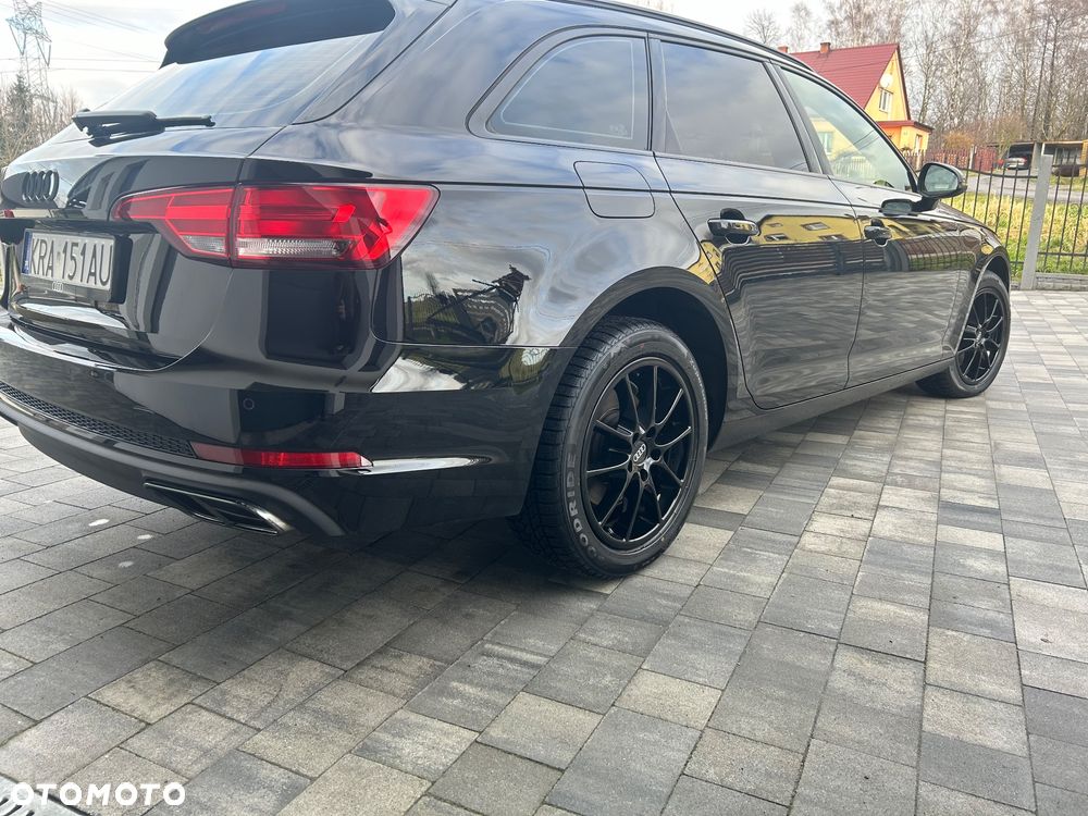 Audi A4 Avant 35 TDI S tronic - 22