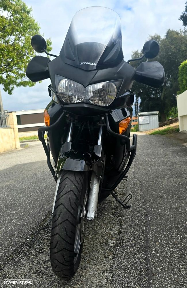 Honda Varadero SD02 (XL1000 V VARADERO) - 2