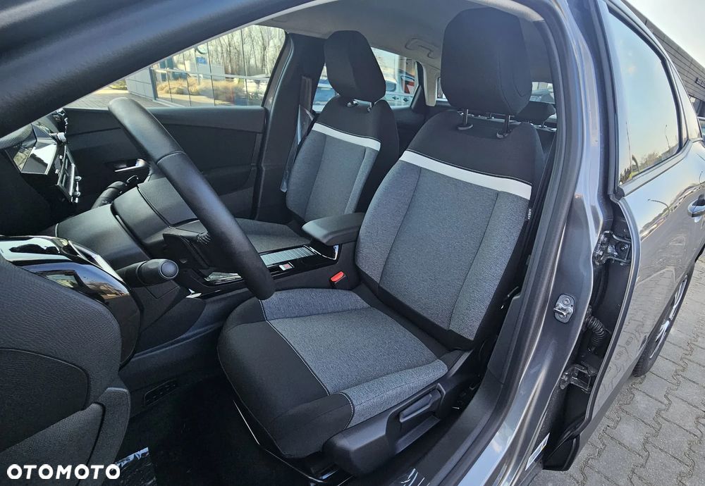 Citroën C4 1.2 mHEV You eDCT6 - 11