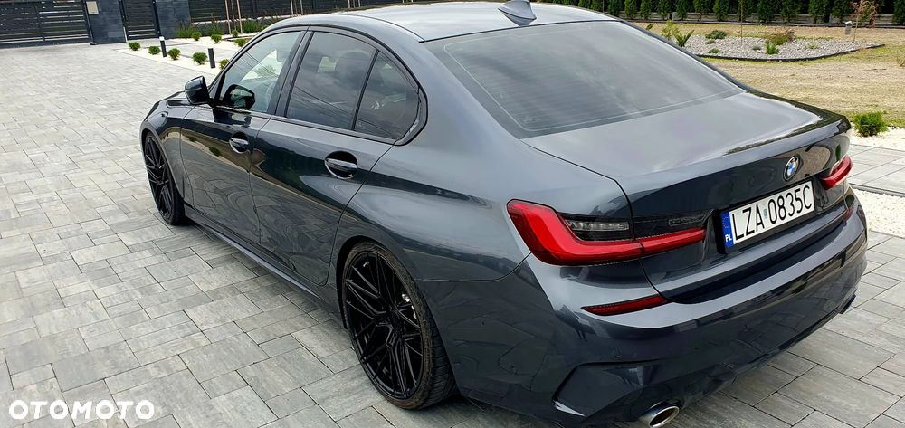 BMW Seria 3 330i M Sport - 3