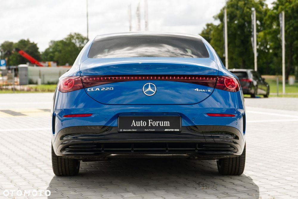 Mercedes-Benz CLA - 7