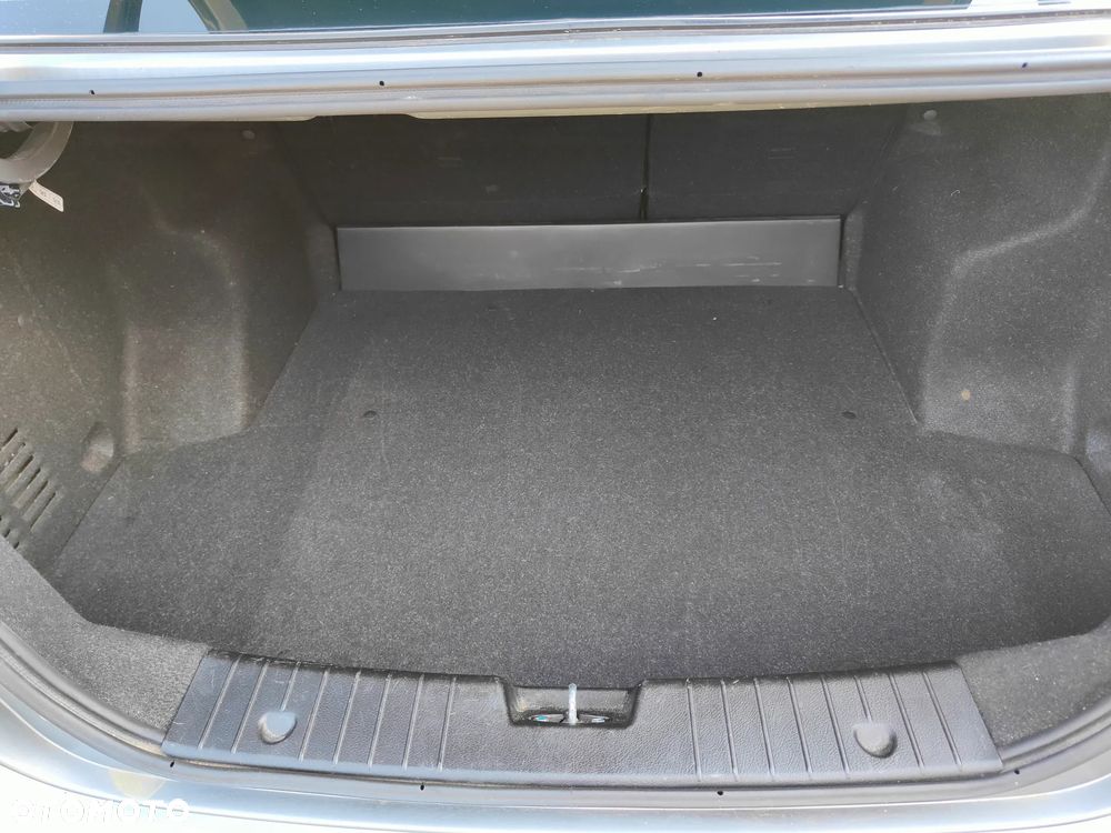 Chevrolet Aveo 1.2 16V Base (swo,klm) - 10