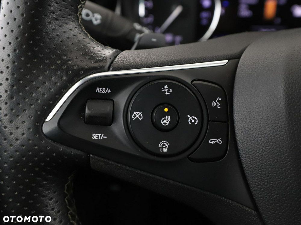 Opel Insignia 2.0 CDTI 4x4 Innovation S&S - 30