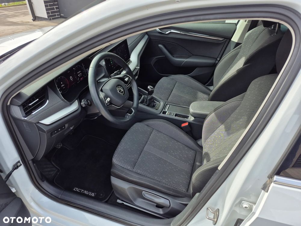 Skoda Octavia 1.5 TSI ACT Style - 5