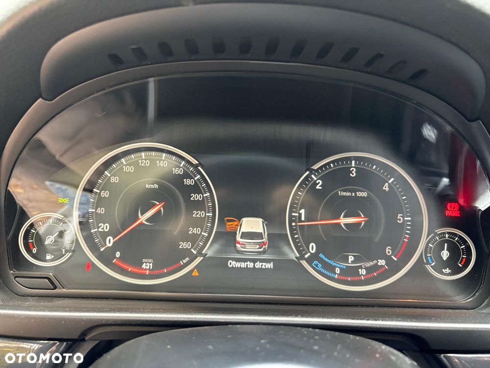 BMW Seria 5 525d xDrive Sport-Aut Luxury Line - 22