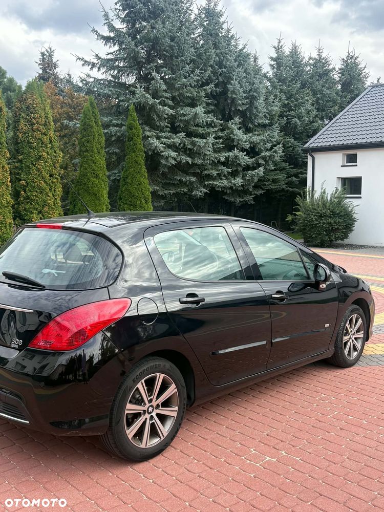 Peugeot 308 - 4