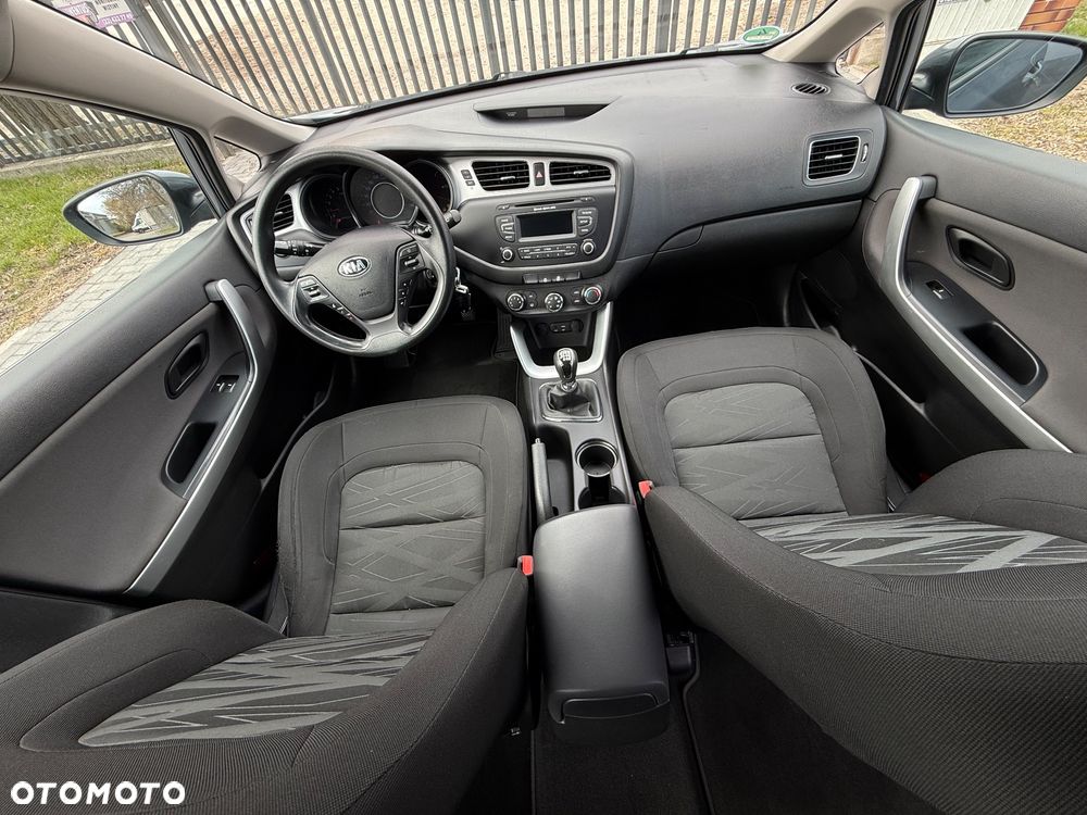 Kia Ceed 1.6 CRDi S - 26