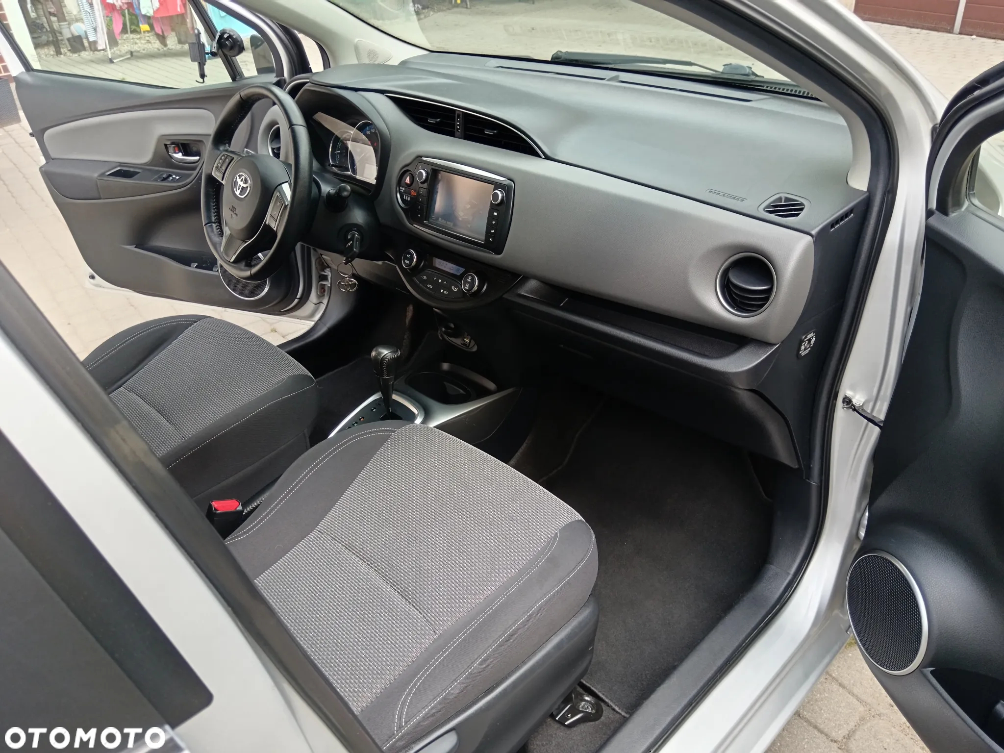 Toyota Yaris - 15
