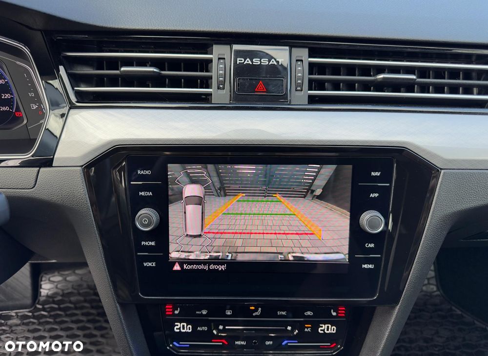 Volkswagen Passat 2.0 TDI EVO Business DSG - 33