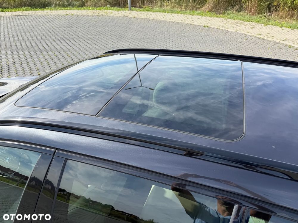 BMW Seria 5 530d Touring Luxury Line - 15