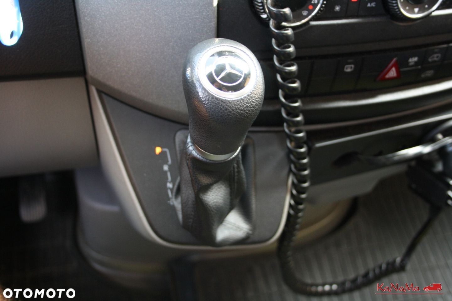 Mercedes-Benz Sprinter - 30