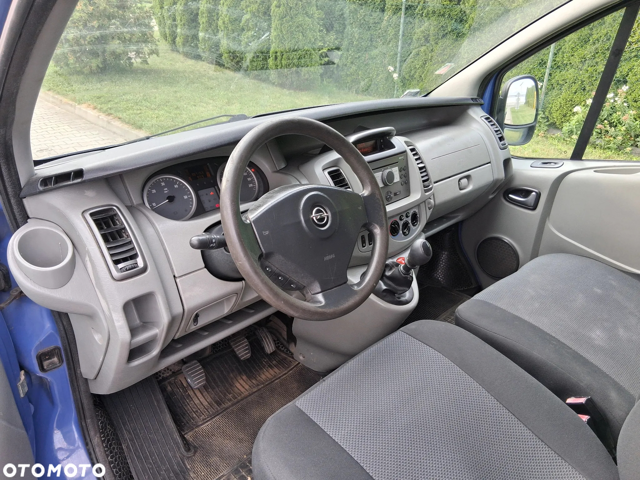 Opel Vivaro L2H1 2.9t - 7