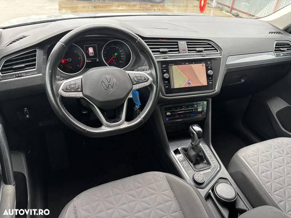 Volkswagen Tiguan 2.0 TDI SCR 4Motion DSG Comfortline - 13
