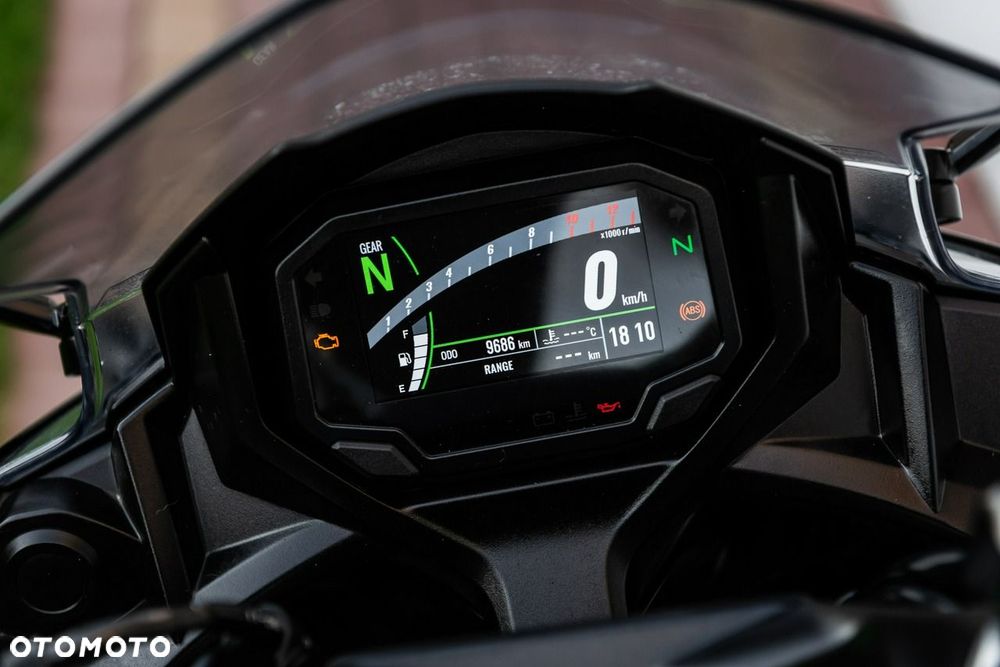 Kawasaki Ninja - 8