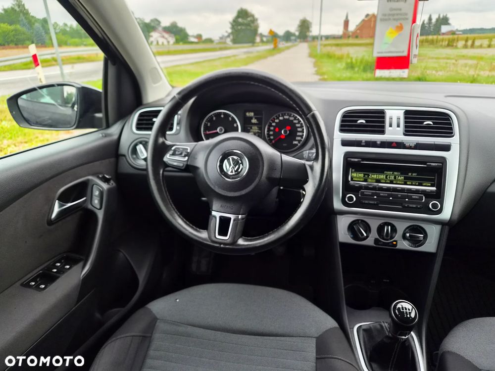 Volkswagen Polo 1.2 12V Comfortline - 4
