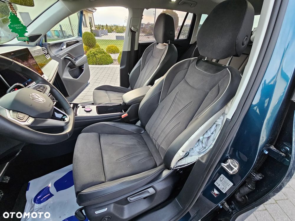 Volkswagen Tiguan 1.5 eTSI Elegance DSG - 17