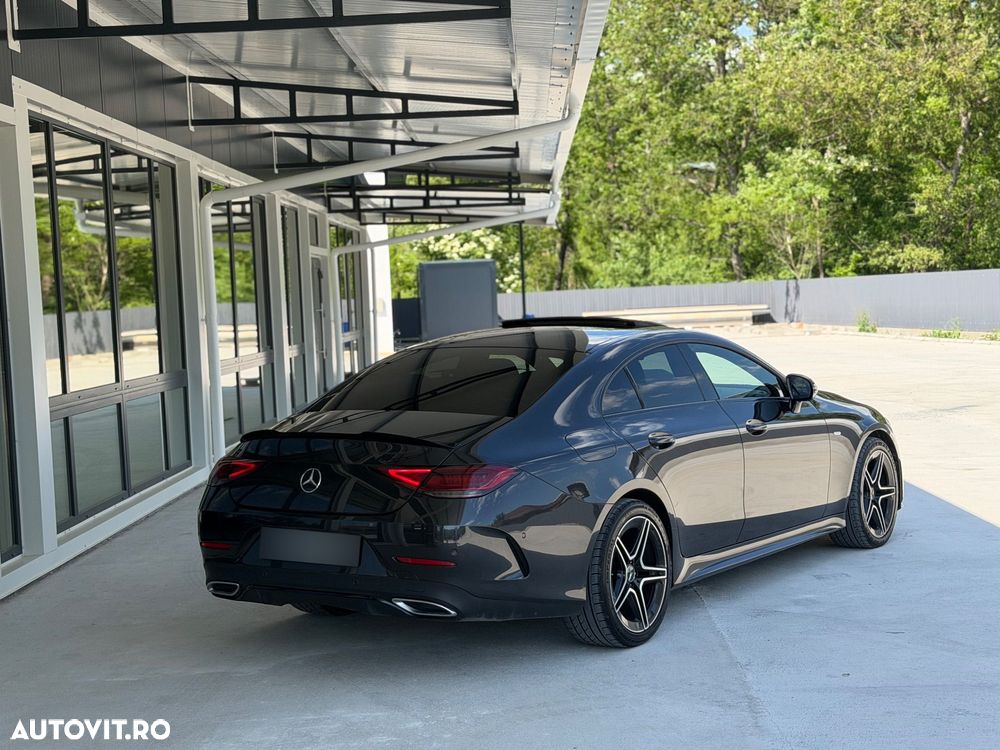 Mercedes-Benz CLS - 9
