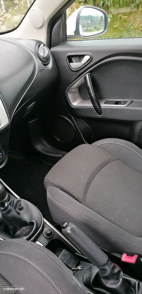 Alfa Romeo MiTo 1.3 JTD Distinctive - 3