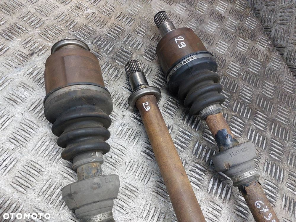 PÓŁOŚ LEWY PRZÓD + PRAWY PRZÓD 6B HONDA ACCORD VIII 2.2 D KRÓTKA DŁUGA - 3