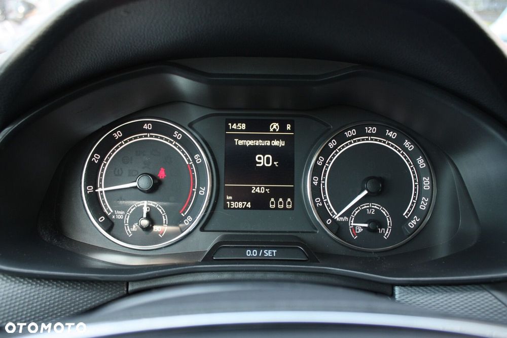 Skoda Kamiq 1.0 TSI Ambition DSG - 33