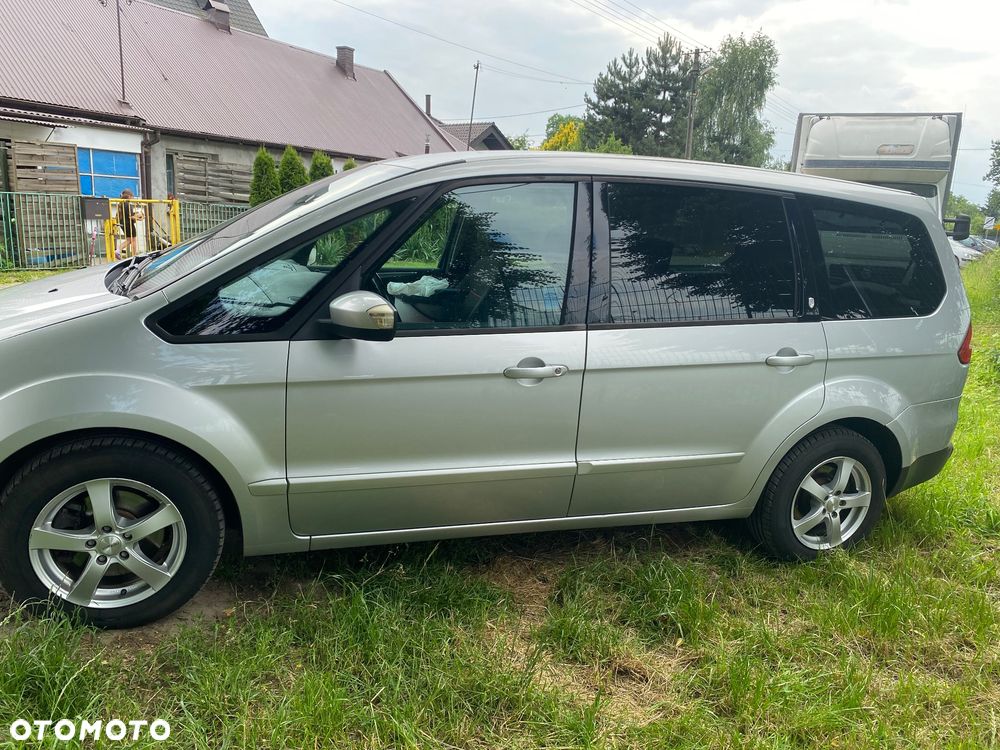 Ford Galaxy 2.0 Ghia - 7