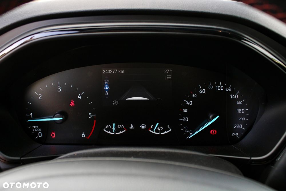 Ford Focus 2.0 EcoBlue STart-Stopp-System ST-LINE - 12