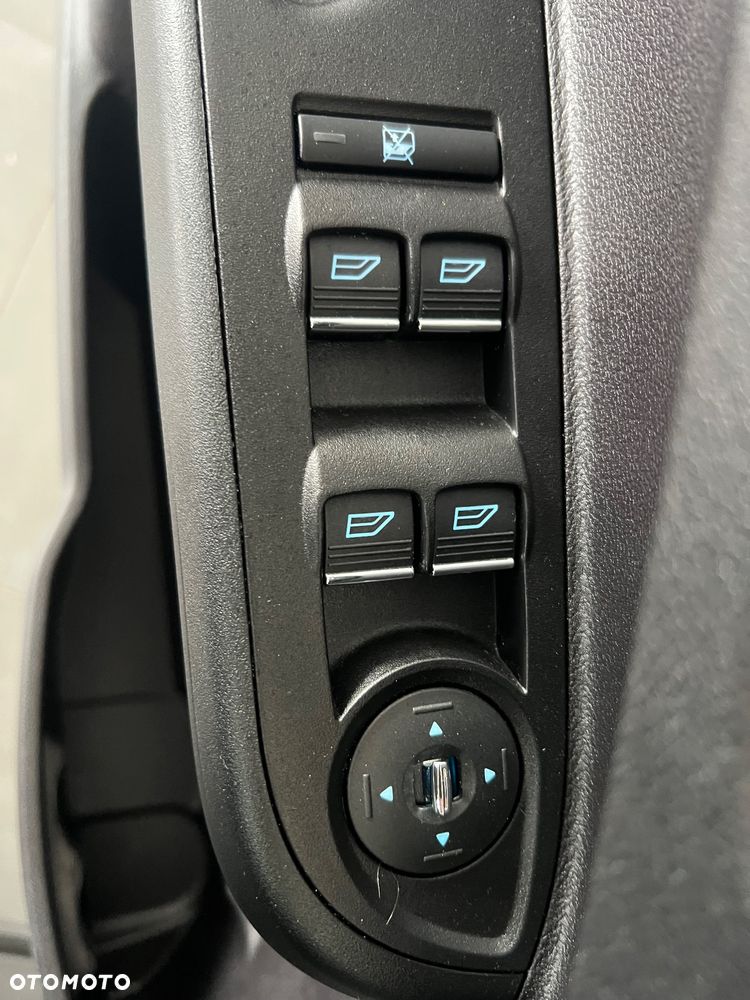 Ford B-MAX - 34