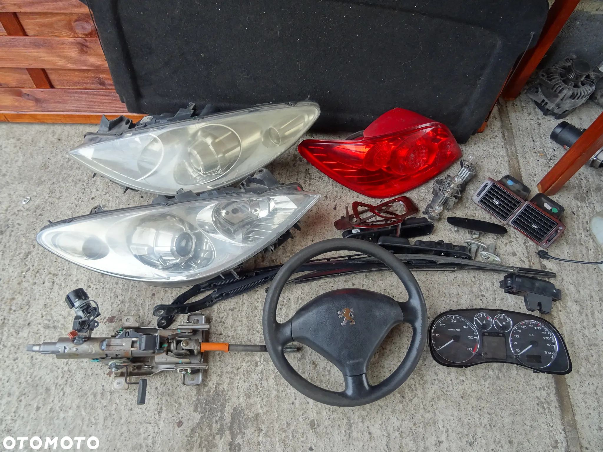 ROZRUSZNIK SILNIKA 1,6 HDI PEUGEOT CITROEN 307 407 206 PARTNER C4 C5 - 10