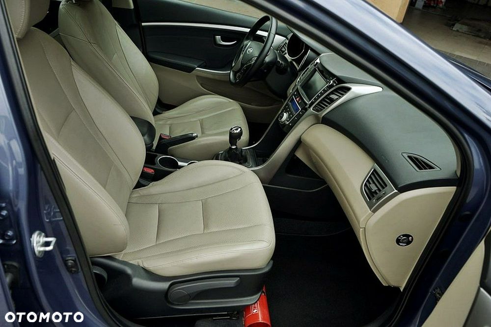 Hyundai i30 - 17