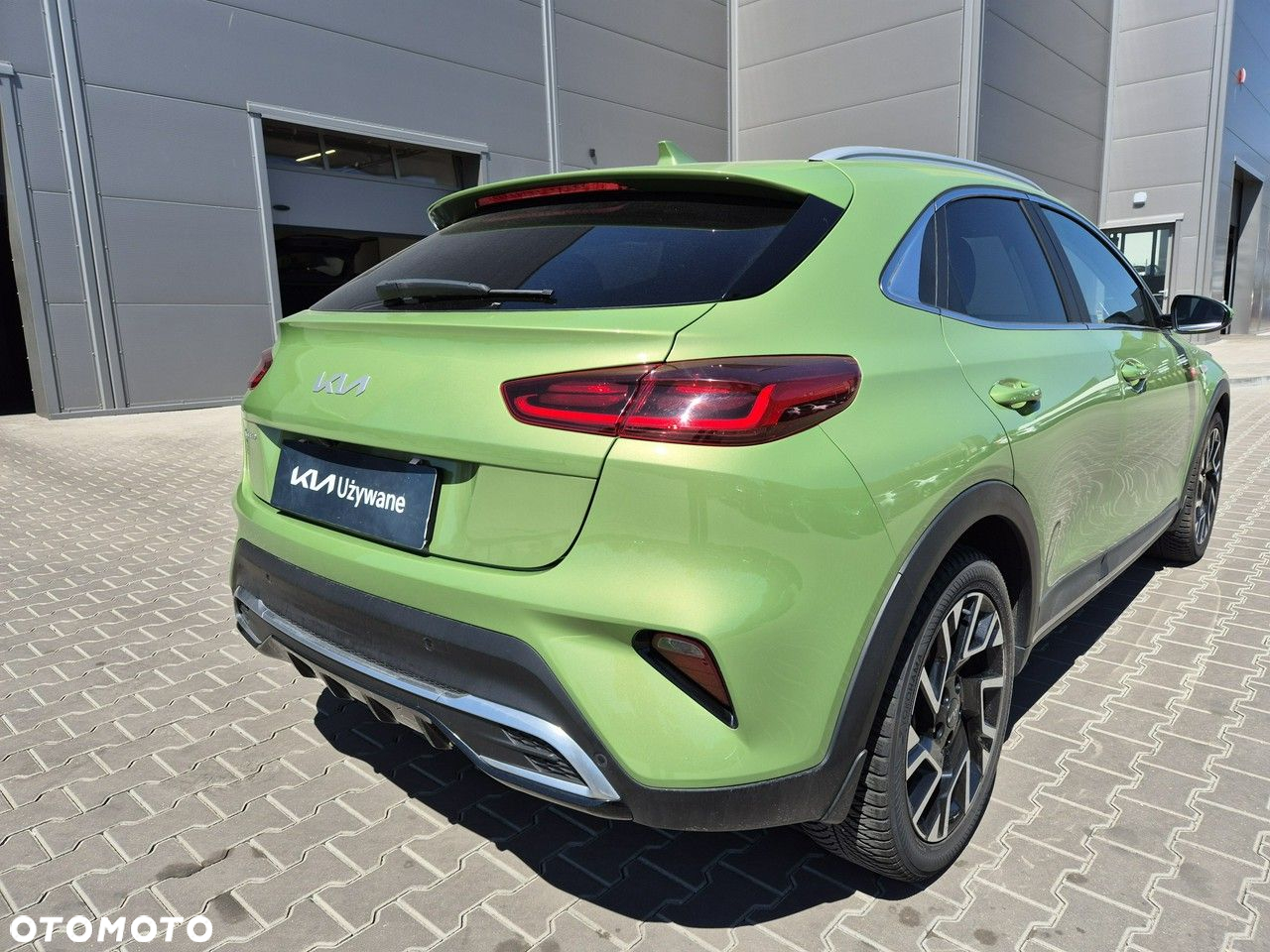 Kia XCeed - 10