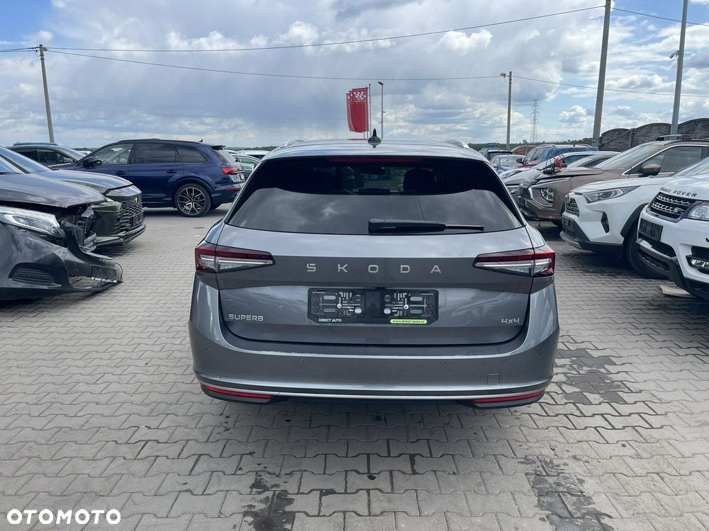 Skoda Superb 2.0 TDI SCR 4x4 L&K DSG - 3