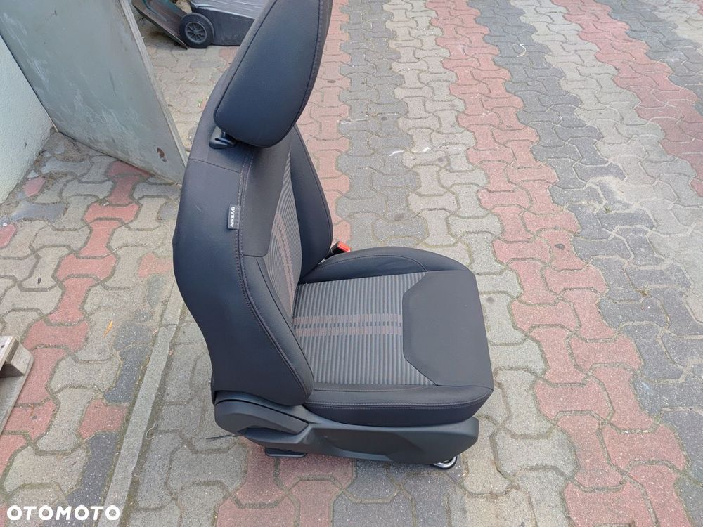 FORD KA PLUS FOTEL PRAWY PASAŻERA GRZANY 17- - 7