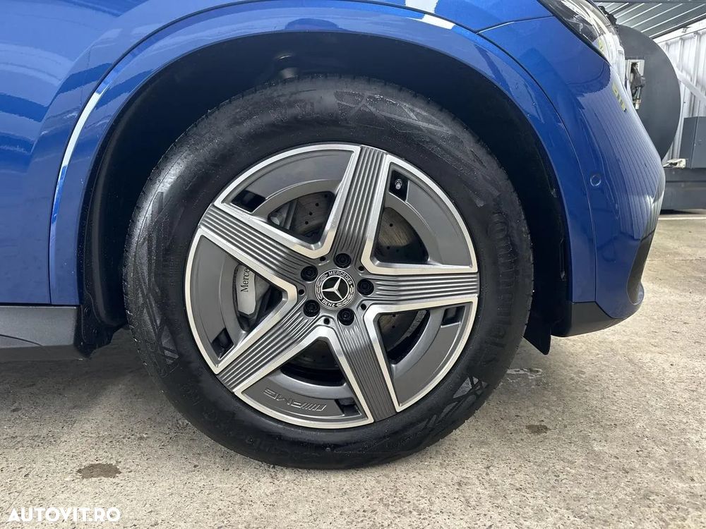 Mercedes-Benz GLC - 17