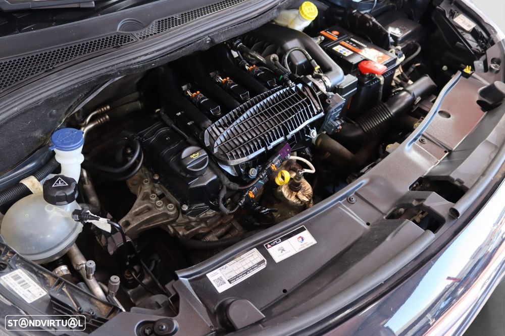 Peugeot 2008 PureTech 82 Style - 16