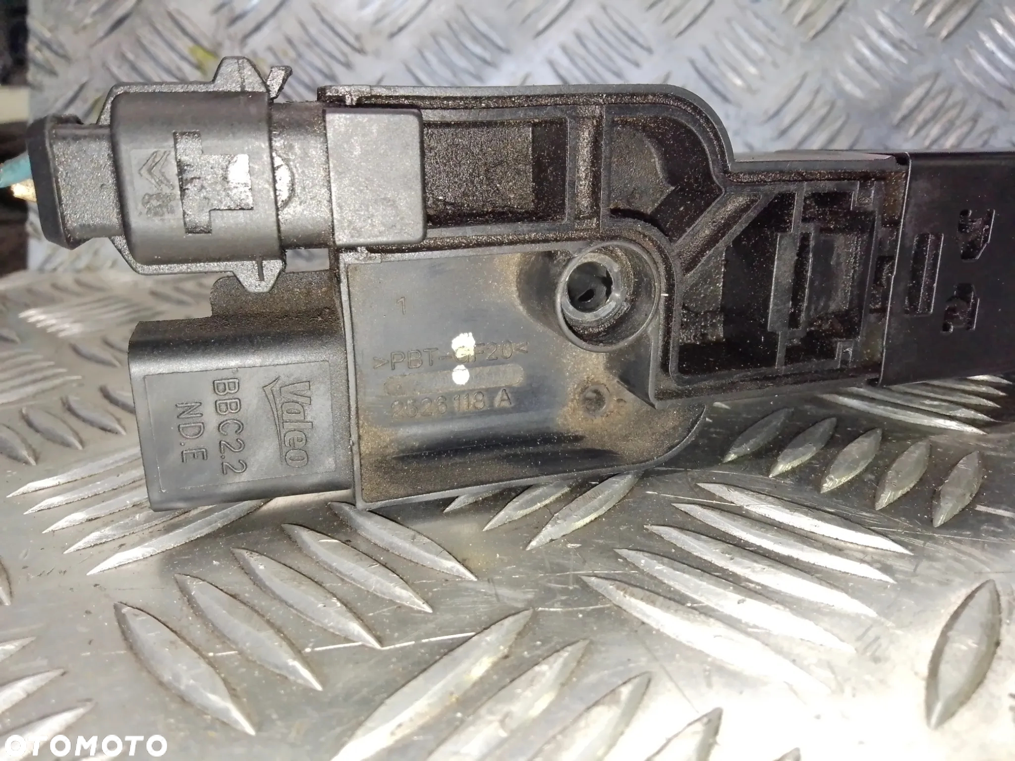 Cewka zapłonowa CITROEN Xsara Picasso 1.8 16v 2526118A - 3